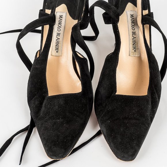 Vintage Suede Manolo Blahnik tie heels - sz 40 - Picture 3 of 6